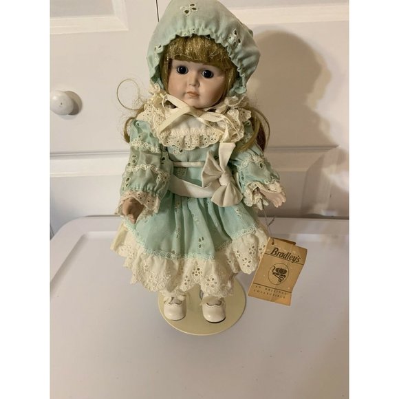 Vintage Porcelain‎ Bradley’s Doll Big Eye Girl 14” Thomasina - Picture 4 of 11